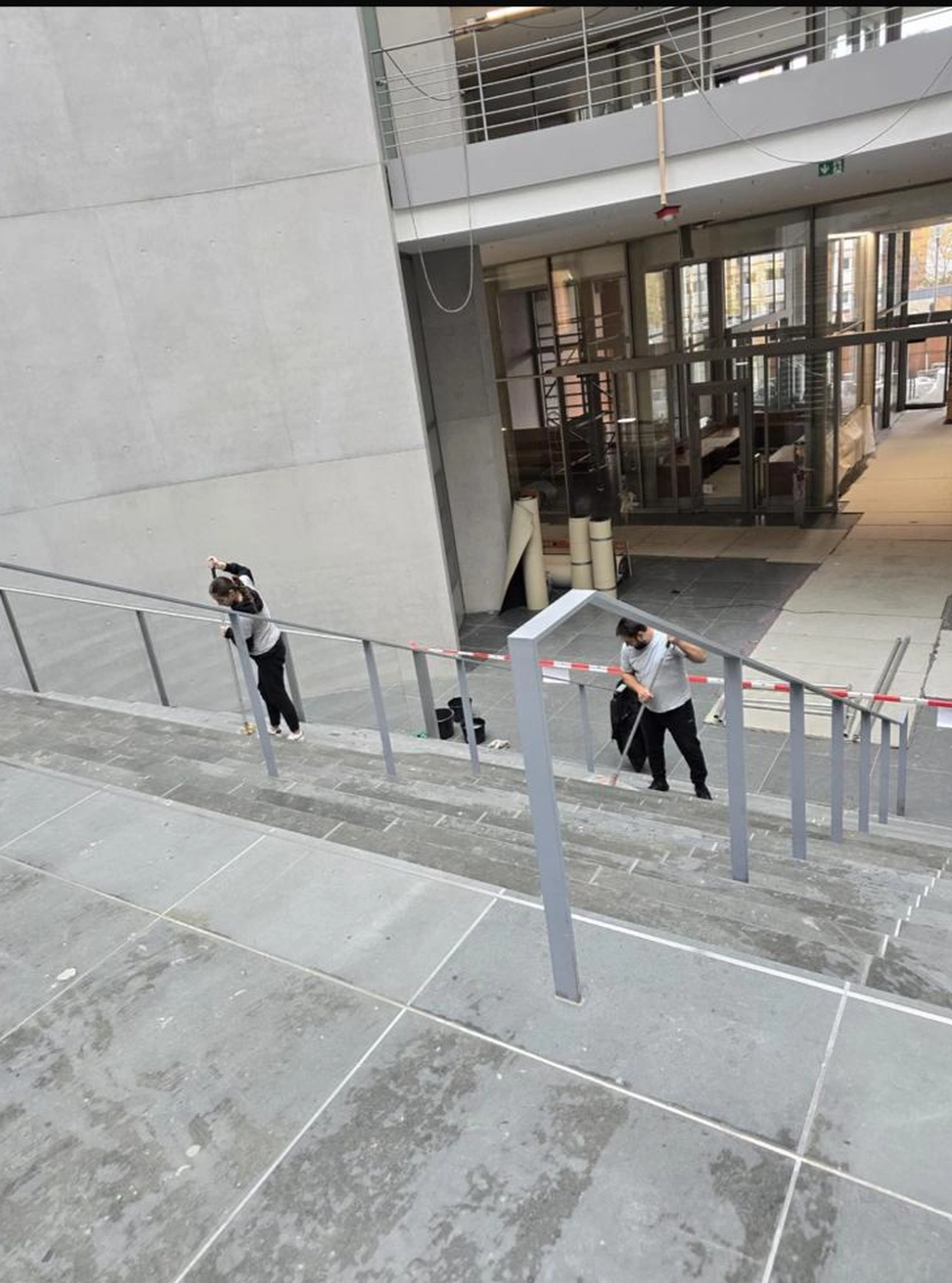 F.A.C Service - Abbruch, Schadstoffsanierung, Baureinigung und Gebäudereinigung 