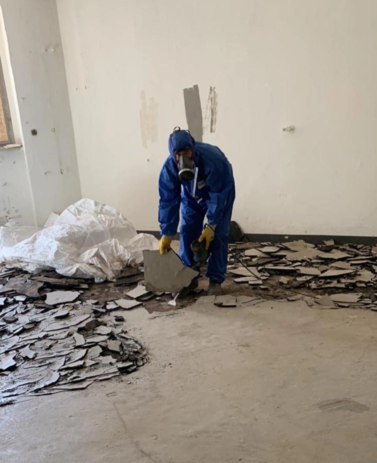 F.A.C Service - Abbruch, Schadstoffsanierung, Baureinigung und Gebäudereinigung 